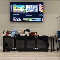 65 inch Samsung Oled Tv with Tv Stand For Tv”s Up to 75 Inches