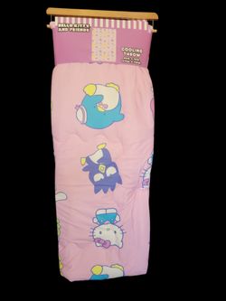 Hello Kitty & Friends Cooling Throw 50x70in  - Everyone Dance