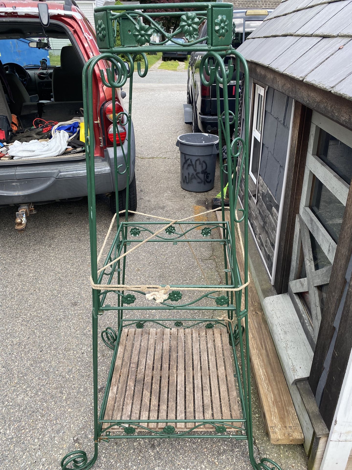 LARGE HEAVY VINTAGE IRON 3 TIER STAND