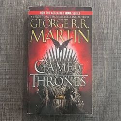 George R.R. Martin "Game of Thrones" Paperback Novel Book
