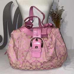 *COACH* Coach Pink Canvas/ Patent Leather Triple Opening