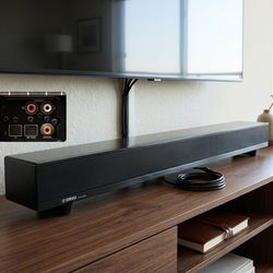Yamaha ATS-1030 Bluetooth Soundbar with Dual Built-in Subwoofers – Excellent Condition