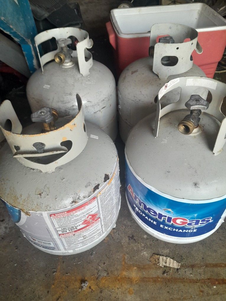 4 Propane Tanks