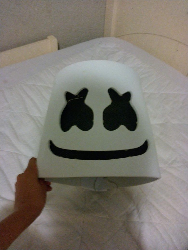 Marshmallow Mask