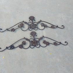 Metal Hanging Decor
