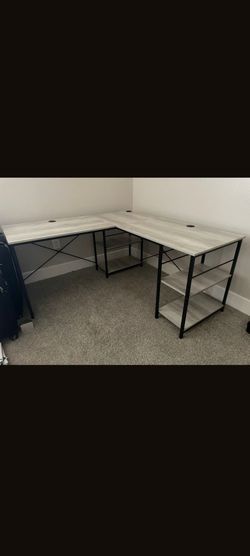 Modular corner desk - Nearly new