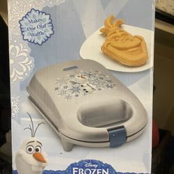 Disney Frozen Olaf Electric Waffle Maker