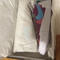 Nike blazer Kaws sacai Size 9.5
