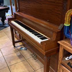 Upright Piano For Sale 