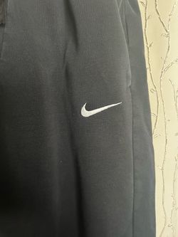 Black Nike sweats