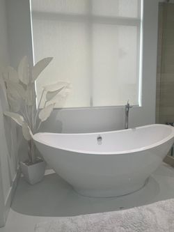 porcelain luxury bathtub (porcelanosa)