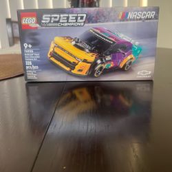 Lego Nascar 76935