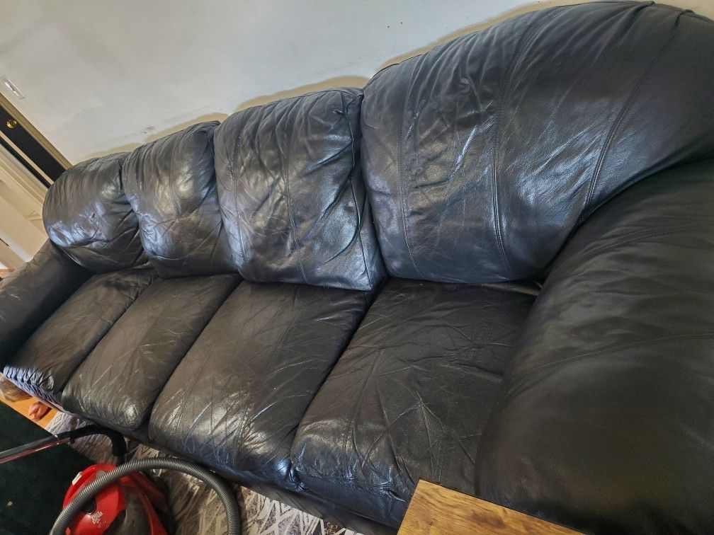 Free Couch!