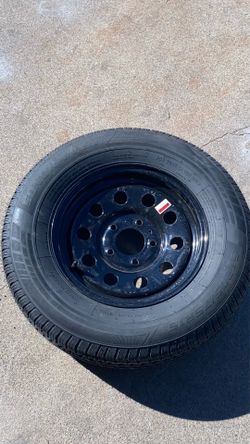 Brand New Sonoran ST 205/75r/15 trailer tire with rim