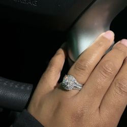 Certified Diamond Wedding Set