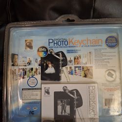NEW-Digital Photo Keychain-$10 