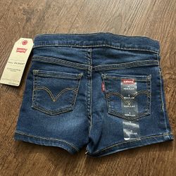 Kids Pull On Short Size 5 New With Tags 