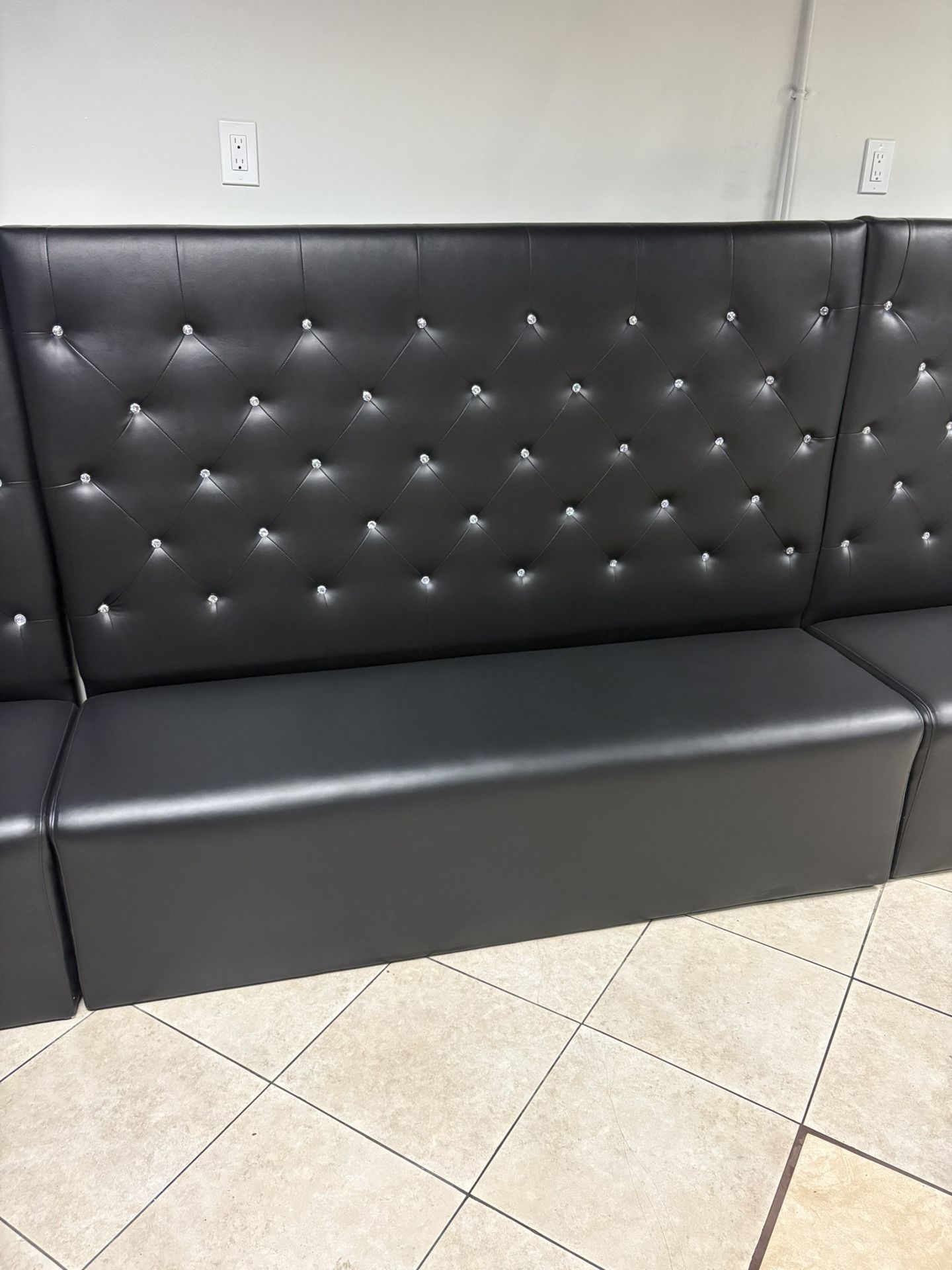 Bar and Lounge Furniture 