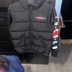 Boy, Jordan jacket with hat, hoodie, jacket, size, large little boys