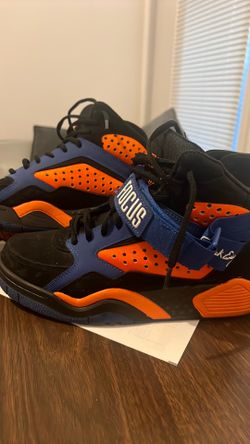 New York Knicks Patrick Ewing Sneakers