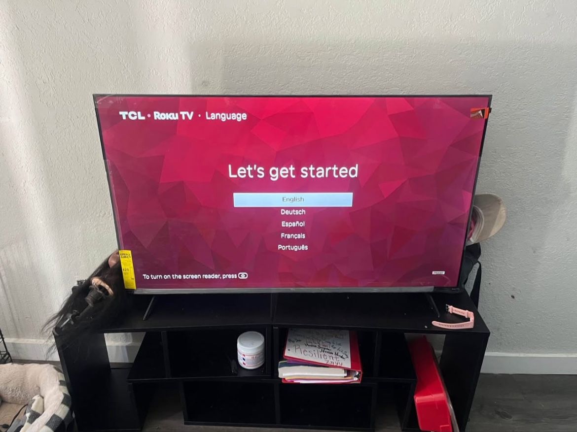 50’ Roku TV