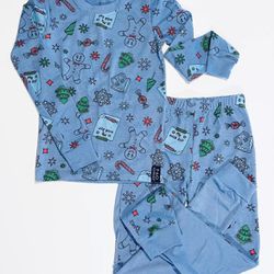 FAO Schwarz 2-pc Blue Christmas Pajama Set Boys 6, Never Worn, SMOKE FREE!