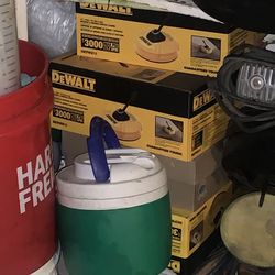 4 Dewalt Surface Cleaners 40$ Each 