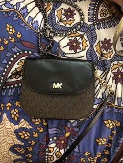 Authentic Michael Kors Purae