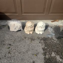 Ceramic Cats