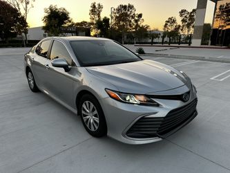 2022 Toyota Camry Hybrid
