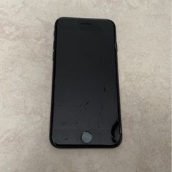 Cracked i Phone 7 *Check description*