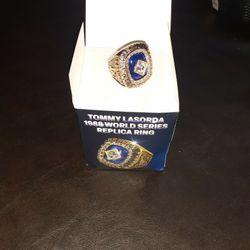 Tommy lasorda 1988 World Series Ring