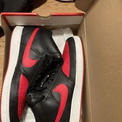 Men Nike Court Vision Mid Bred