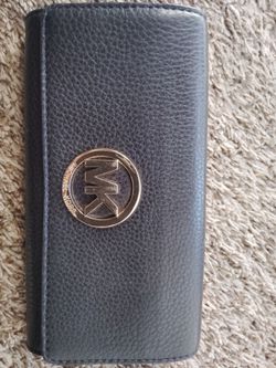 MK black wallet