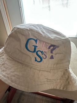 Vintage Guess Bucket hat