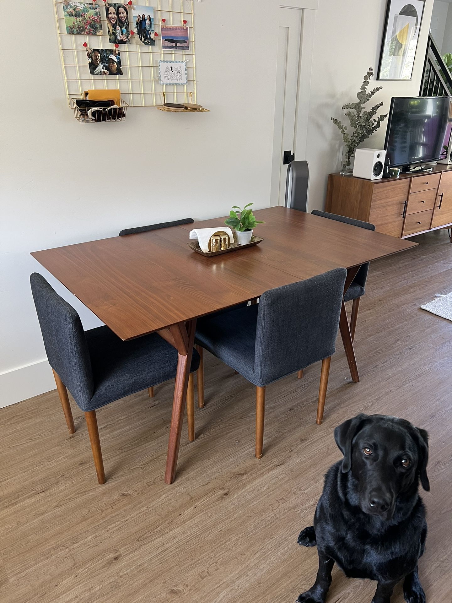 Used, West Elm Midcentury Modern Expandable 60”-80” Dining Room Table (Chairs Optional)