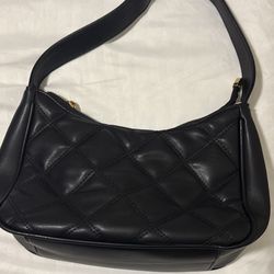 Black Shoulder Purse 