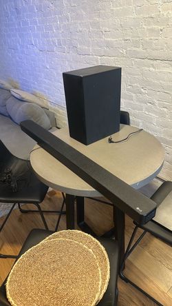 LG Soundbar with Subwoofer