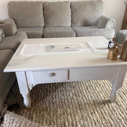Coffee Table $25 Must Go Now 