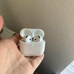 AirPods 4 