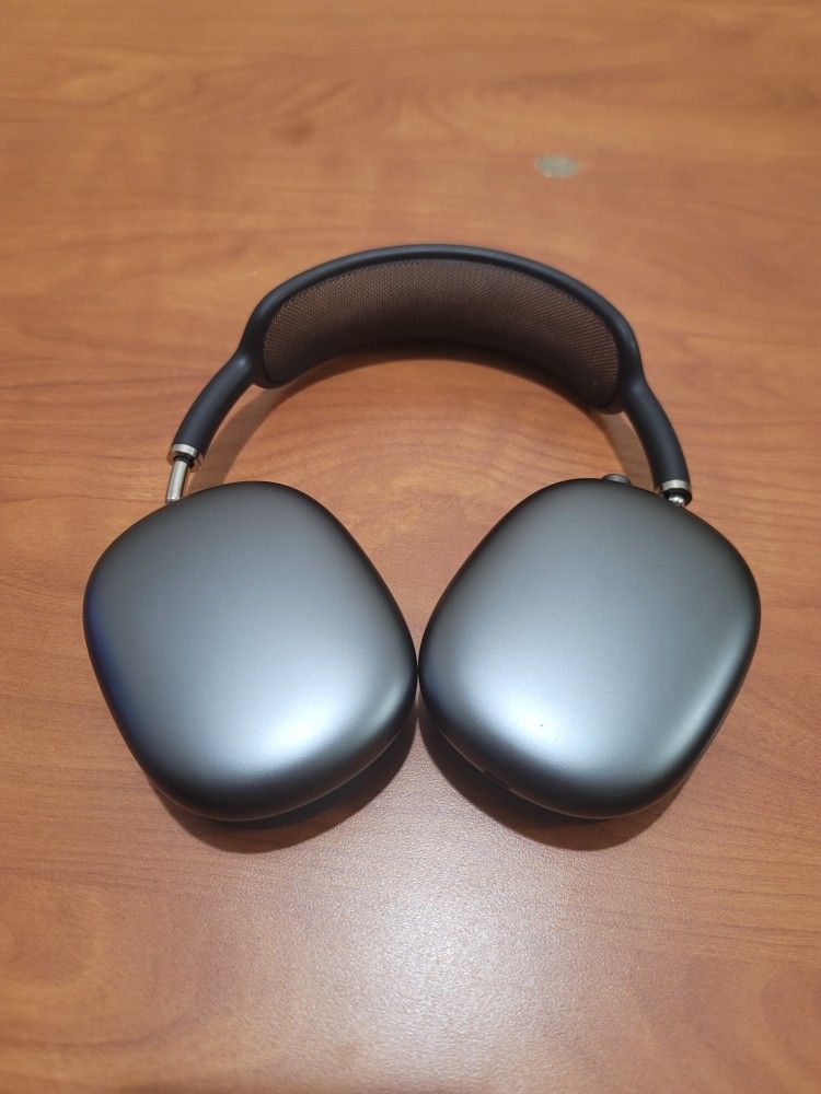 Apple Airpods Max Headphones