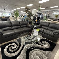 2 Pc Sofa And Loveseat 