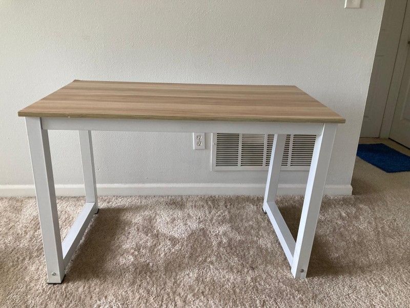 Wooden Desk With White Legs