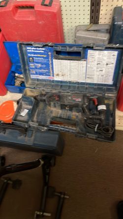 Bosch Bulldog Rotary Hammer Drill 11255VsR