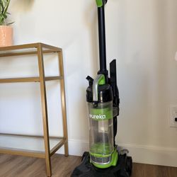 Eureka Airspeed Vacuum