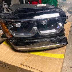 2017 VOLKSWAGEN SEL ATLAS V6 Headlight