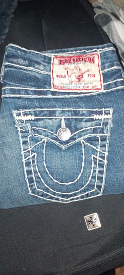 True Religion Bling n heavy stitched jeans size 30