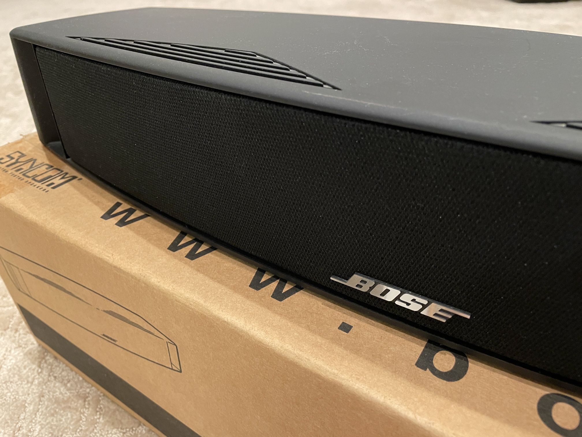 Bose Center Channel Speaker VCS10 for Sale in Irvine, CA OfferUp