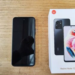 Redmi Note 12 Global with 33W fast charger