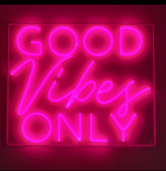 Good Vibes Only - NEON SIGN - BEST OFFER takes It!! 